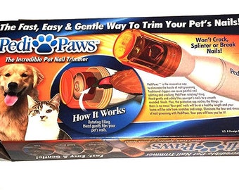 Brand New in Box - Pedi Paws The incredible Pet Nail Trimmer for Cats and Dogs