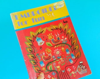 Ondori Embroidery patterns book. Vintage Japanese craft book. Flower, animals, instruments, bouquet designs. Kawaii embroidery patterns.