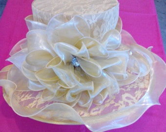 Large Lace Organza W/Stone Hat