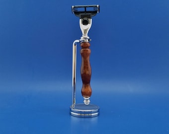 Handcrafted Razor Handle and stand, Acrylic, chrome, Mach3 or Fusion