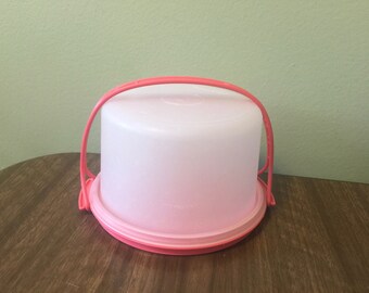 Vintage Tupperware Cake Carrier for Children - Child's Cake Carrier Toy