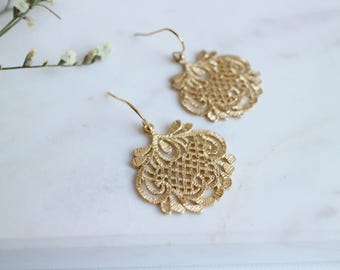 Gold Filigree Dangle Earrings, Gold Lace Earrings, Wedding Jewelry, Gift for Her.
