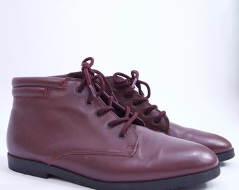 cutest vintage burgundy minimalist genuine leather lace up boot vintage shoe Women's SZ 6.5 90s shoes granny boot