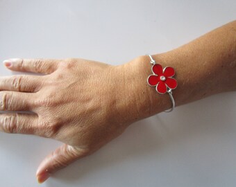 Silver bracelet; Silver bracelet; Flower bracelet; Silver bracelet with enamelled flower; Flower Bracelet