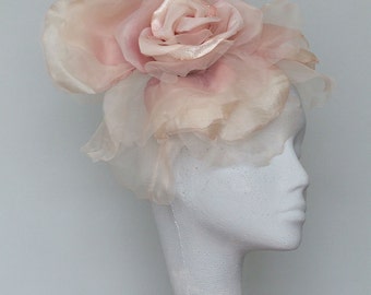 Pale Pink Fascinator Derby Headpiece
