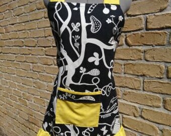 PINAFORE APRON - Iron Chef