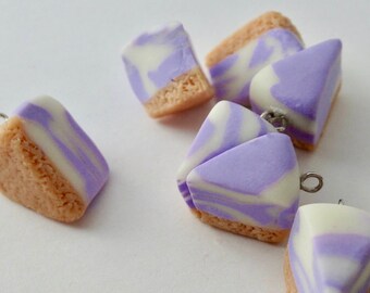 Marbled, Glow-in-the-Dark Cake-Charm