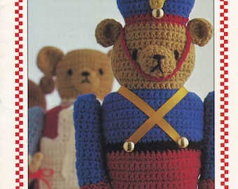 Bears on Parade, Annie's Attic Crochet Pattern Booklet 87F32 Toys & Dolls