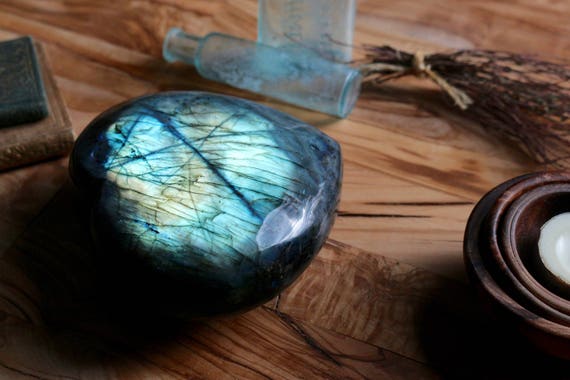 Large Labradorite Heart 2.41 lbs, Top Quality Labradorite, Heart Shaped Labradorite, Heart Shaped Crystal, Polished Labradorite