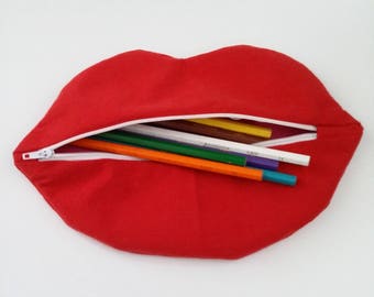 mouth shaped pencil case made of cotton
