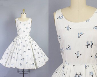 1950s African Novelty Print Dress/ Small (36b/26w)
