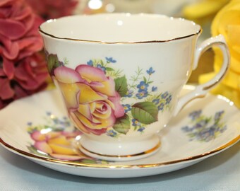 ROYAL VALE Bone China Teacup and Saucer Set.