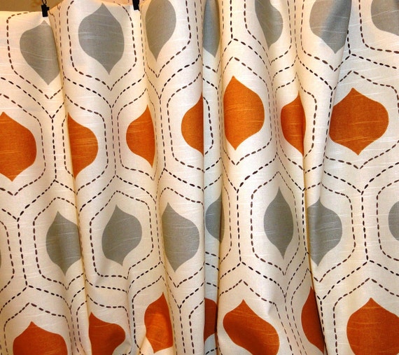 Richloom Manna Printed Cotton Drapery Fabric in Tangerine.