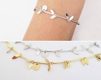 Custom Bridesmaid Bracelet, Gold Custom Bracelet, Leaf Bracelet, Personalized Bracelet, Initial Tag, Wedding, Personalized Bracelet / B444