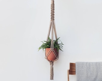 Macrame Plant Hanger // Jute // Long length 125cm // Hanging Planter // Macrame Plant Holder // Pot hanger // Indoor Hanging Planter // Gift