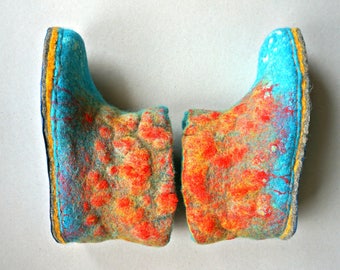 Women felted boots, Red Blue felted boots, Boiled wool shoes, Handmade shoes, Ugg boots, Natural wool women slippers, House shoes