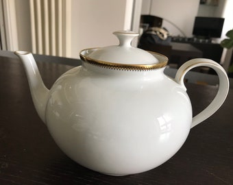 Vintage teapot by Richard Ginori