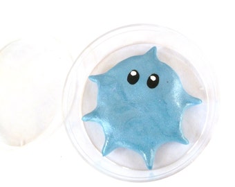 Mini Microbe Friend Sal With Petri Dish