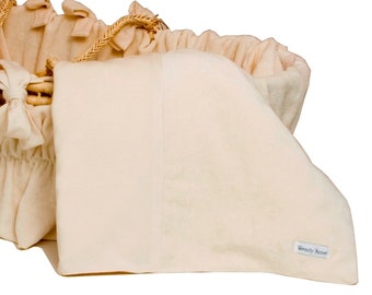 100% organic cotton receiving blanket 30" x 40"
