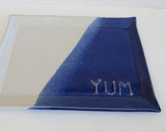 Blue and white pottery platter "YUM"