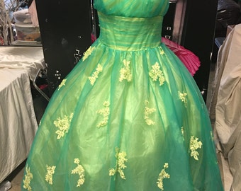 Green/Yellow Vintage Dress