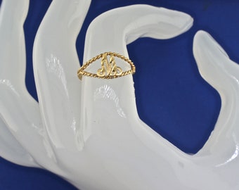 14k Vintage Initial M Ring. Size 6
