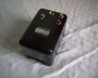 Vintage industrial switch, electrical switch, switch french/Switzerland