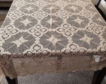 Crochet vintage table cloth