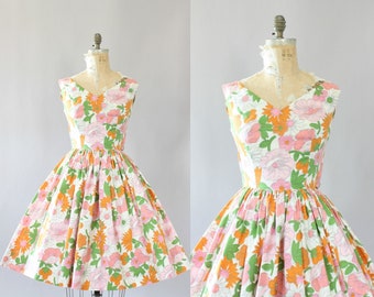 Vintage 50s Dress/ 1950s Cotton Dress/ Parikène Pink and Orange Floral Cotton Dress w/ Full Skirt S