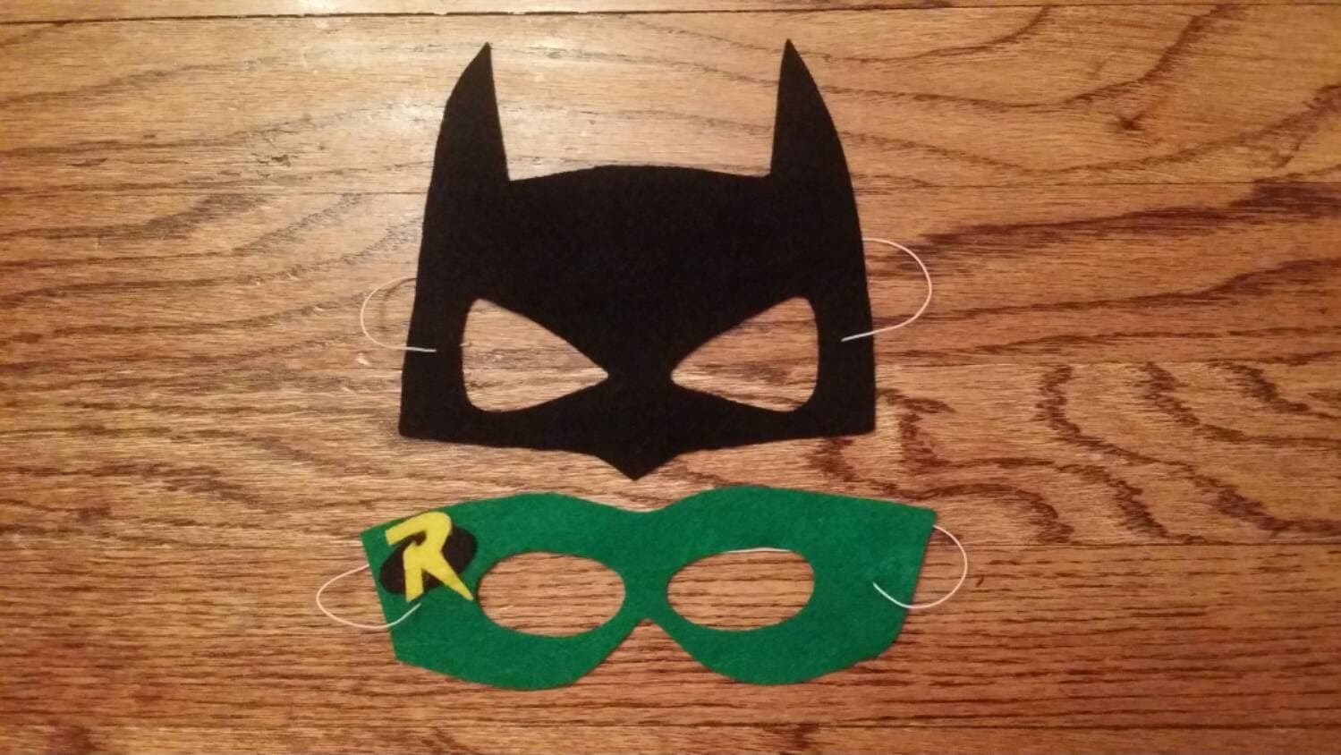 child-size-batman-and-robin-masks-great-for-parties