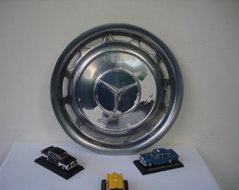 Vintage MERCEDES W110- W111- W112 Wheel Hubcap from 60's