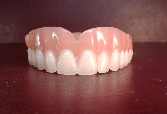 Denture upper false teeth medium