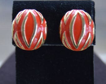 MIMI di N Orange Enamel, Gold tone Clip Earrings, Vintage (W12)