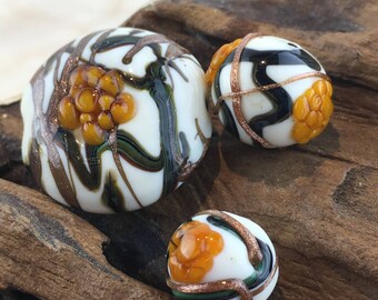 Murano Glass Peony Beads