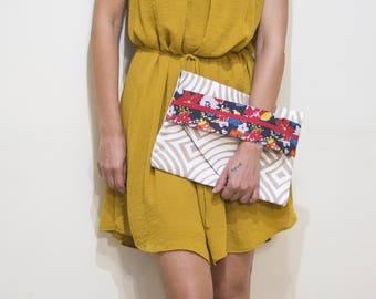 -20% balance wrist bag handmade optical print,