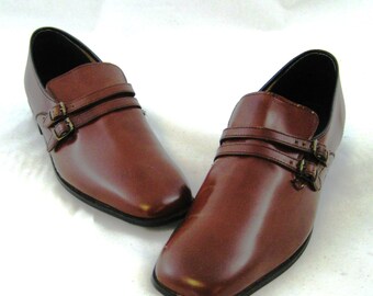 des années 70 pour homme Chaussures mocassins marron chaussures sangles Boucles marron années 70 chaussures mocassins en cuir marron des années 1970 glissent sur chaussures chaussures marron pour homme mocassins