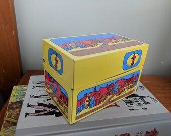Recipe Box with Primary Color Village Syndicate MFG. Co., Retro Kitchen, Home Decor, Tin Container, 5.25x3.25 Inches and 3.5 Inches Tall