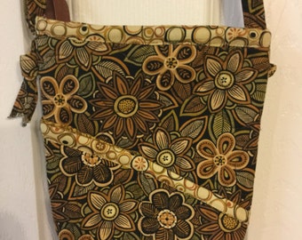 Quilted Brown Floral Crossbody Purse, Brown Purse, Brown Purse for Fall, Fall Travel Purse, Brown Floral Bag, October Purse, Fall Purse