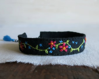 Floral Bracelet, Boho Bracelet, Boho Cuff, Flower Bracelet, Embroidery Bracelet