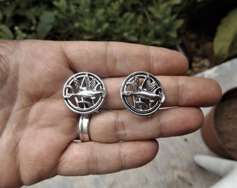 Sarah Coventry Flying Geese Clip On Earrings Silver tone