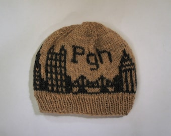 Pittsburgh Skyline Knit in Gray