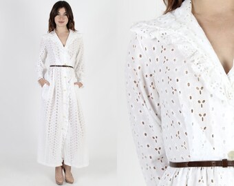 White Maxi Dress Eyelet Dress Pockets Dress 60s Dress Vintage 1960s Floral Embroidered Summer Cotton Day Lounge Sheer Long Dress M