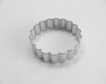 Biscuit Cutter Fluted 3.25 inch