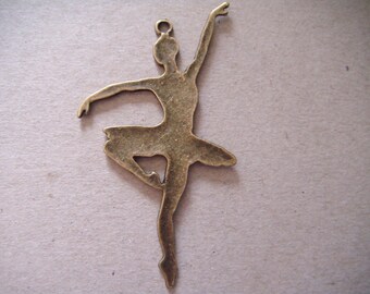 beautiful ballet dancer pendant/charm 1 x bronze 6.6 x 3,5 cm