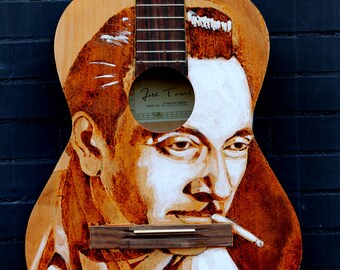 Django Reinhardt. Painted guitar. Pyrography. Wood burned guitar. Guitarra Pirograbada uso decorativo.