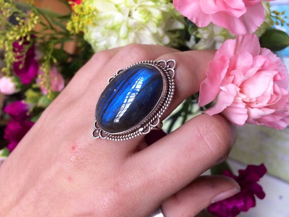 BESPOKE LABRADORITE RING - Sterling Silver Ring- Labradorite Ring- Healing Crystal Jewellery- Chakra Ring- Statement Ring- Boho- Vintage