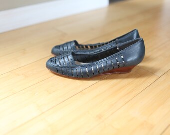 vintage woven navy blue leather wedge heels womens 8