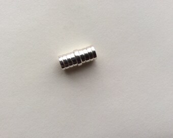 925 solid Sterling Silver Magnetic clasp. 17mm by 8 mm. Wholesale. CL23