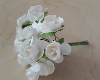 Set of 2 small bunches of 12 white flowers