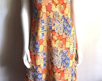 Vintage Women's 70's Maxi Dress, Printed, Polyester, Short Sleeve, Full Length (S)